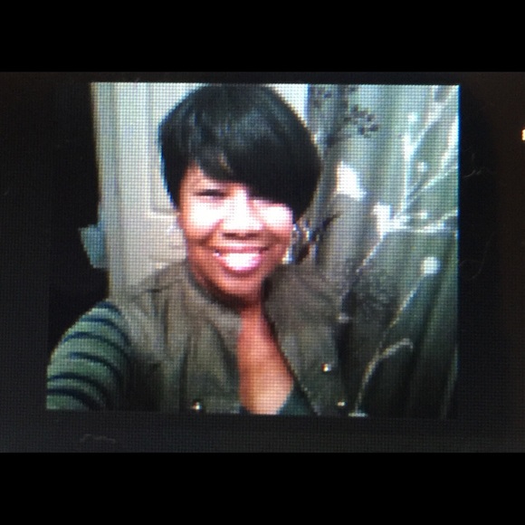 Meet your Posher, Annie - Picture 1 of 1